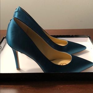 Sam Edelman Hazel Emerald Satin Heels Size 6 1/2